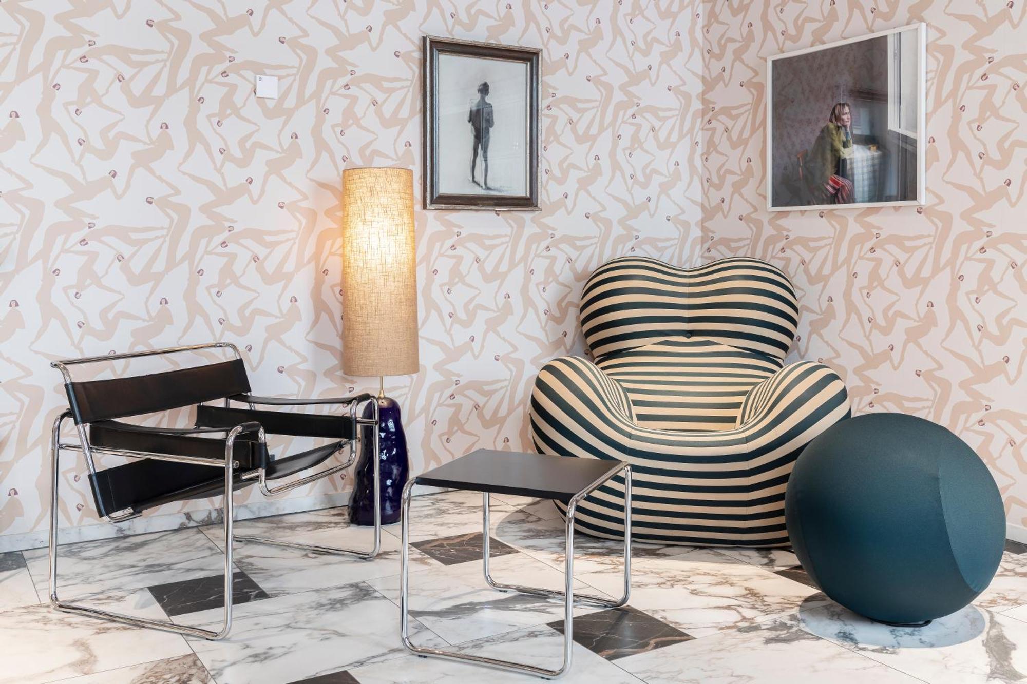 Solo Sokos Hotel Torni Helsinki Luaran gambar The interior of the hotel
